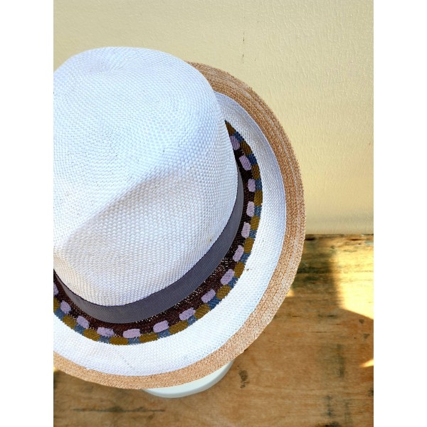 Exquisite J rankų darbo vasarinė skrybėlė